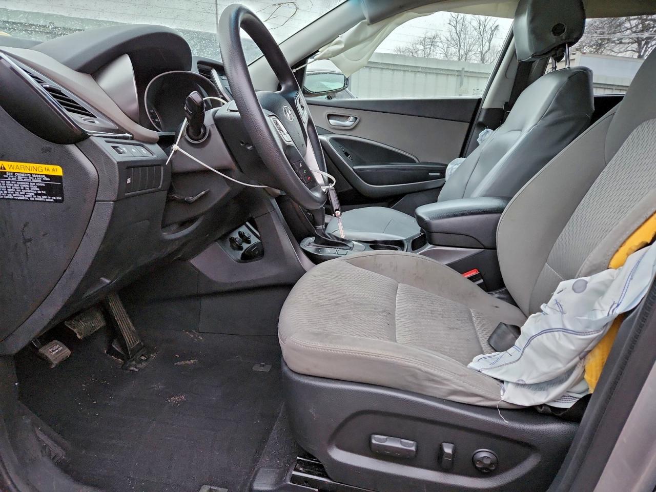 2016 HYUNDAI SANTA FE SE photo 7