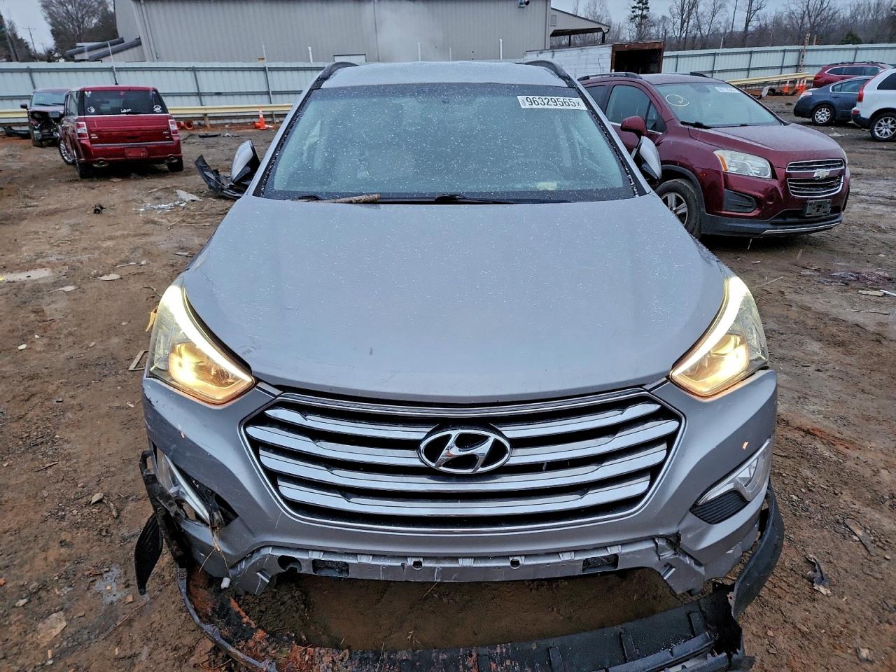 2016 HYUNDAI SANTA FE SE photo 5