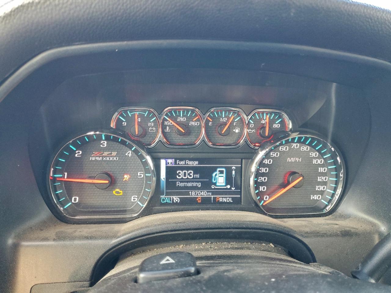 2018 CHEVROLET SILVERADO K1500 LT photo 9