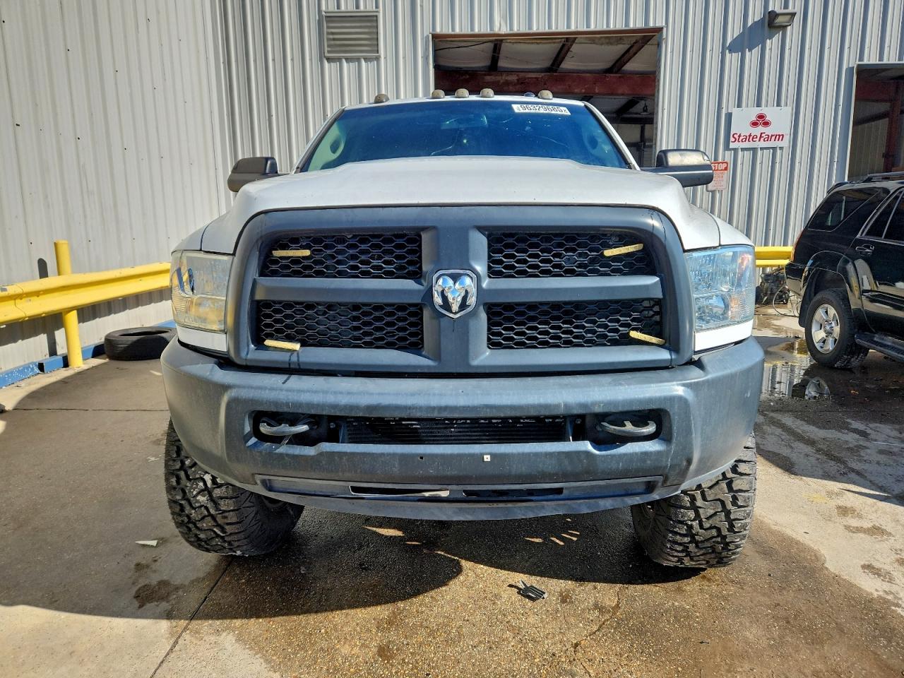 2016 RAM 2500 ST photo 9