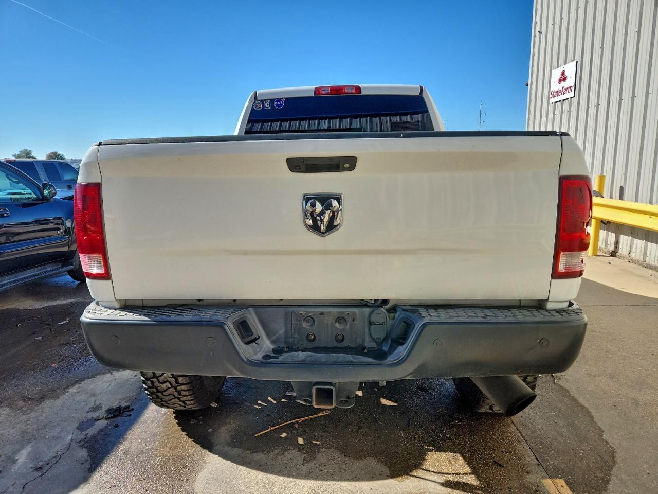 2016 RAM 2500 ST photo 11