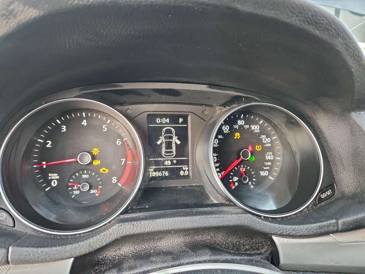 2018 VOLKSWAGEN PASSAT S photo 9