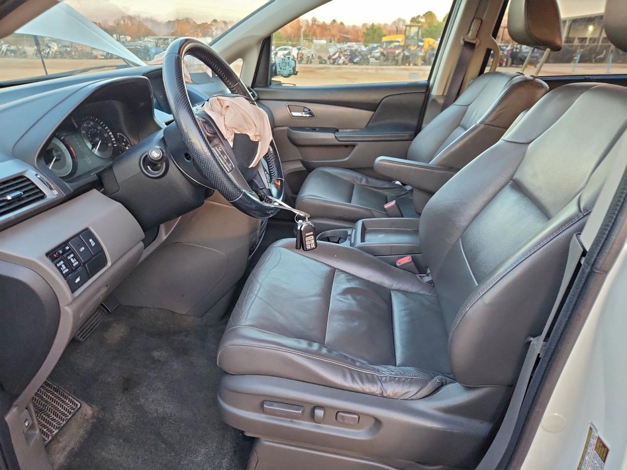 2016 HONDA ODYSSEY EXL photo 13