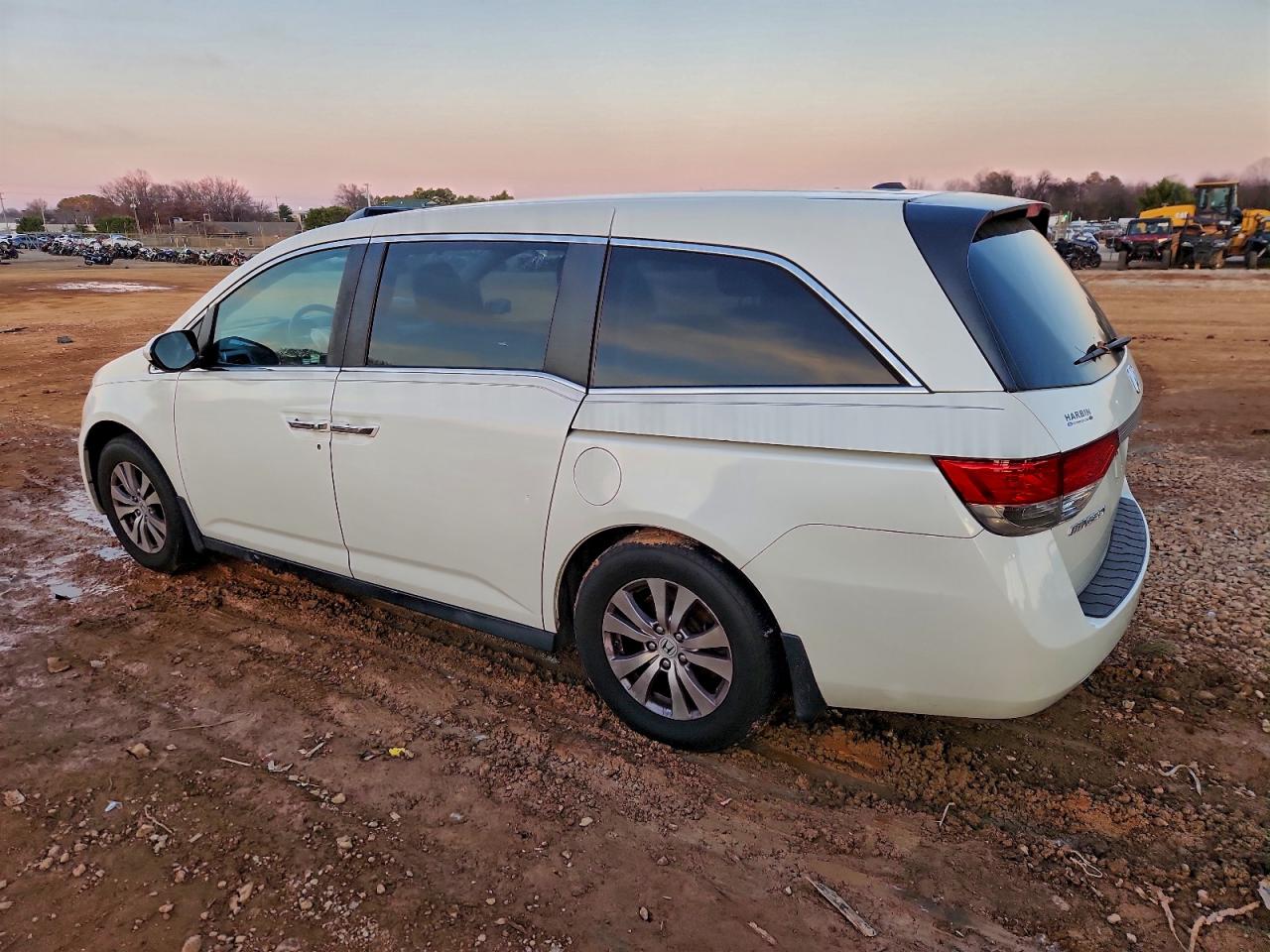 2016 HONDA ODYSSEY EXL photo 3