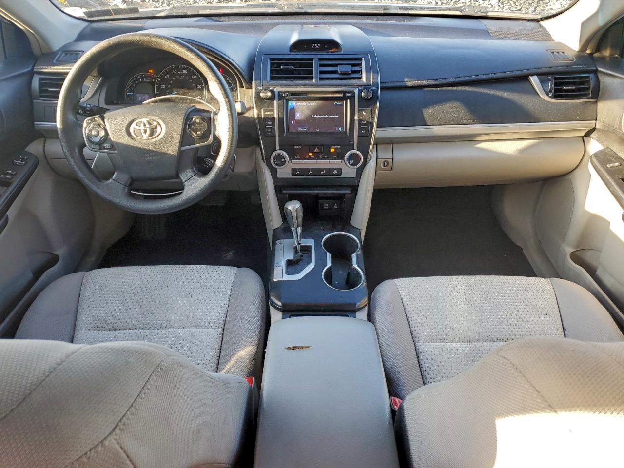 2012 TOYOTA CAMRY BASE photo 8