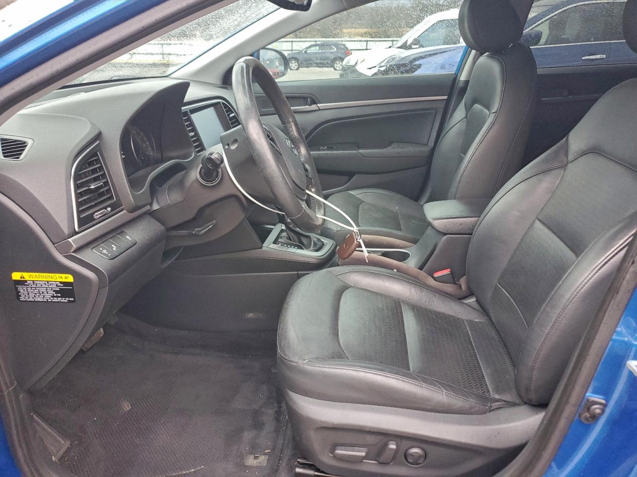 2017 HYUNDAI ELANTRA SE photo 7
