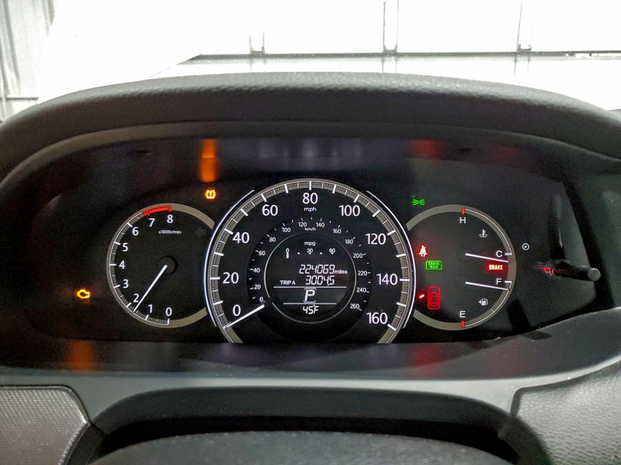 2015 HONDA ACCORD LX photo 9