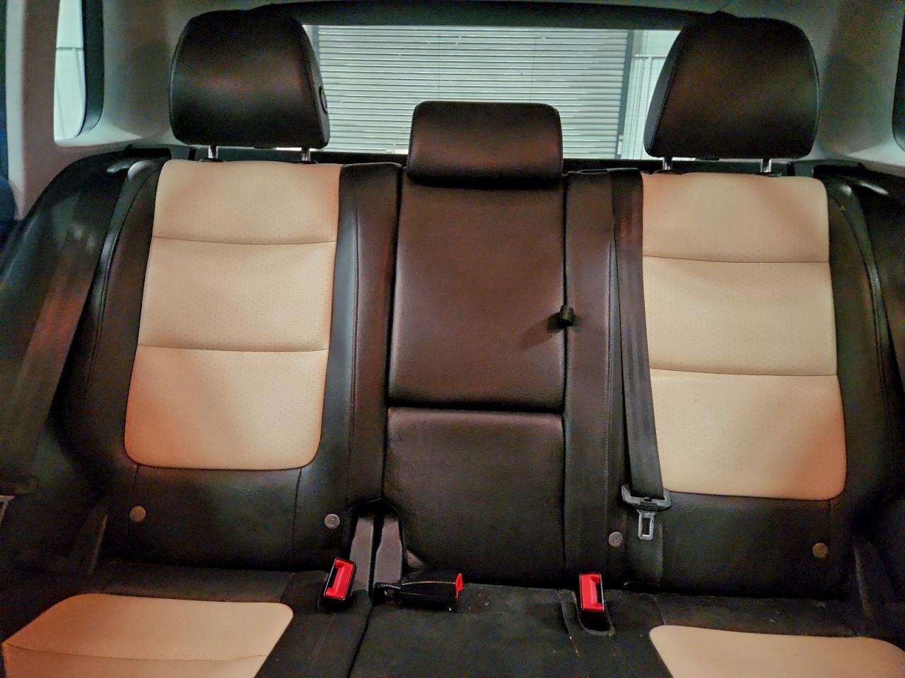 2017 VOLKSWAGEN TIGUAN WOLFSBURG photo 10