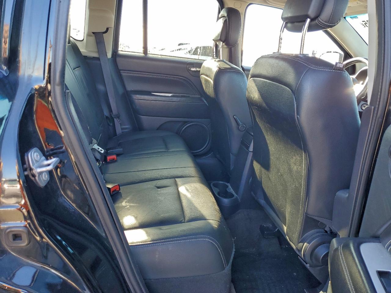 2017 JEEP COMPASS LATITUDE photo 11