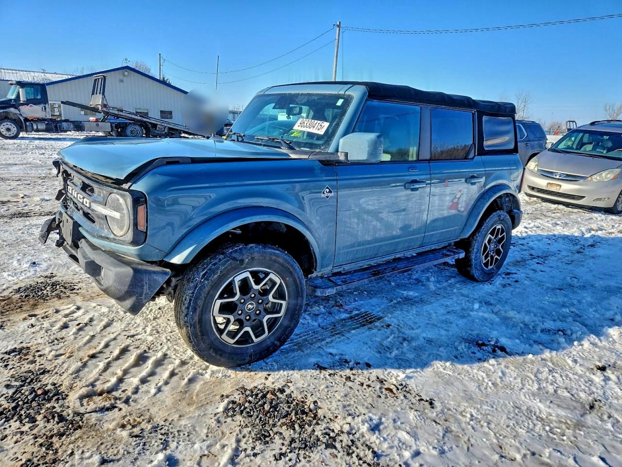 FORD BRONCO — FRONT END damage — photo 1