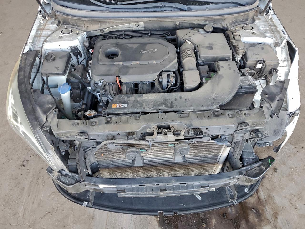 2015 HYUNDAI SONATA SE photo 11