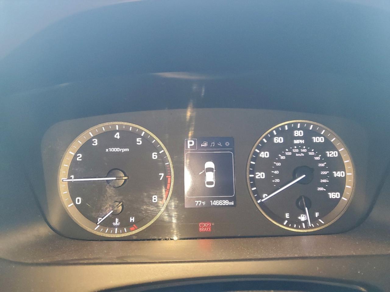 2015 HYUNDAI SONATA SE photo 9