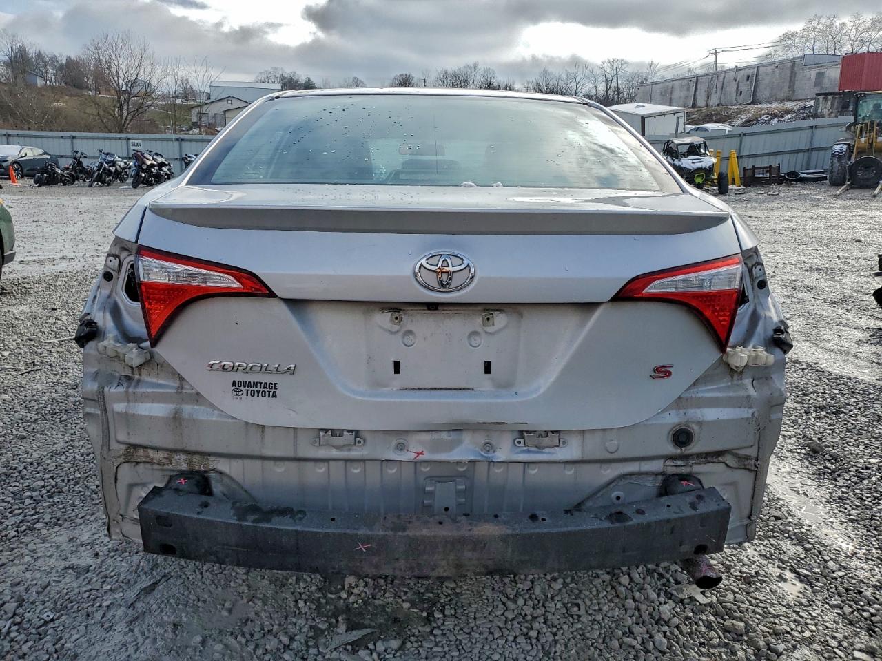 2014 TOYOTA COROLLA L photo 6