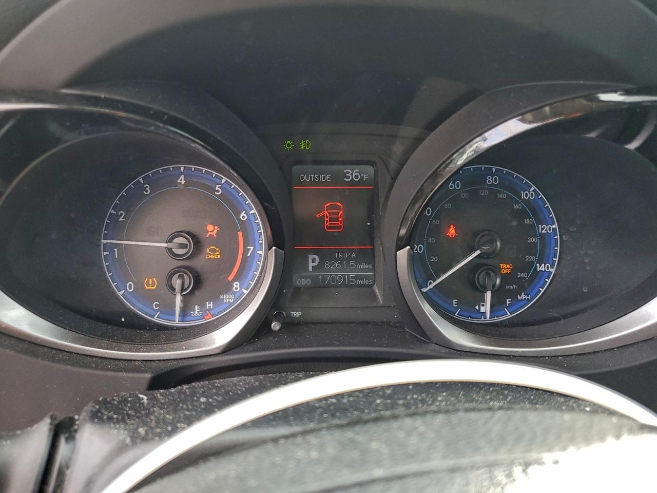 2014 TOYOTA COROLLA L photo 9
