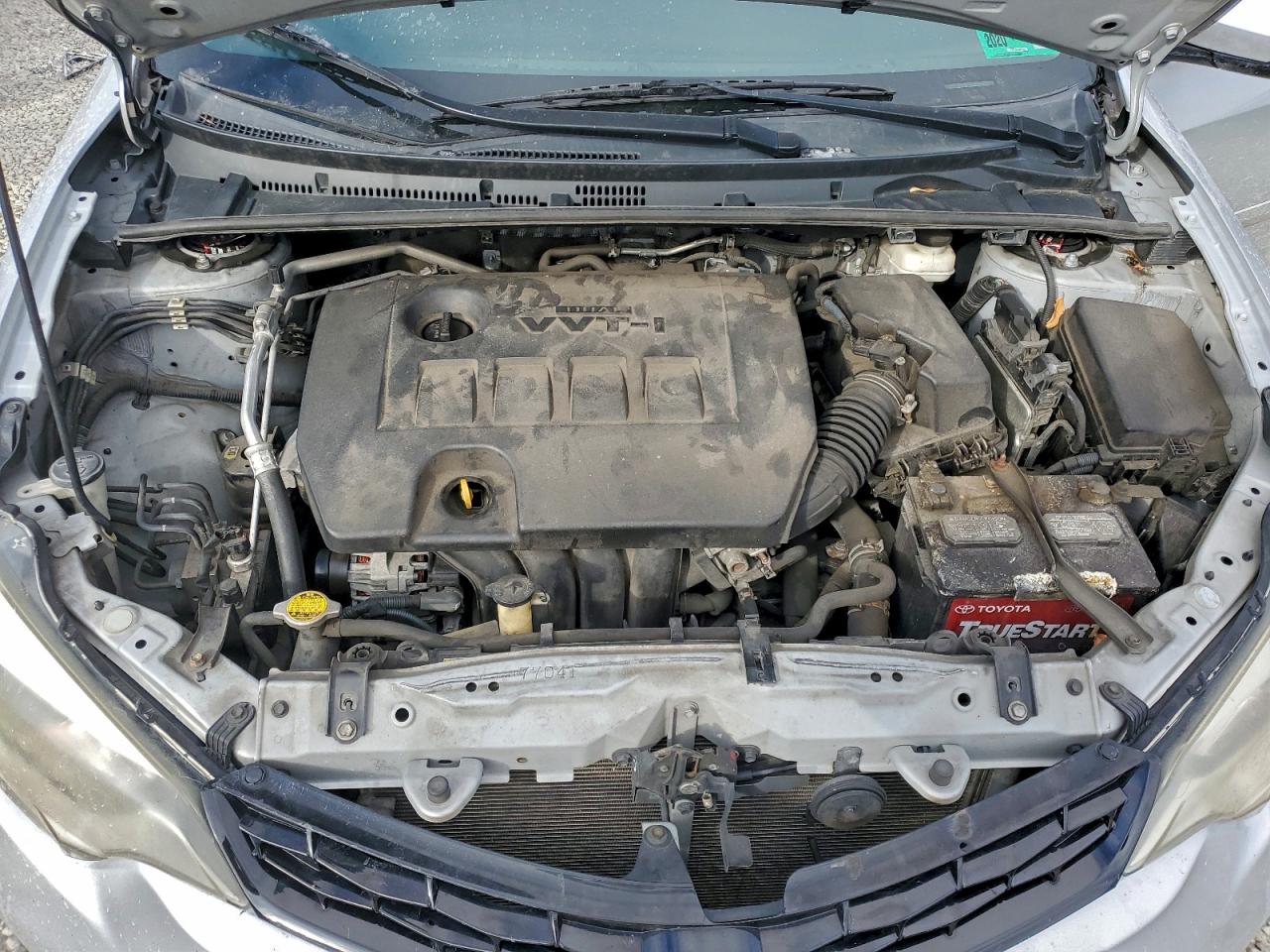 2014 TOYOTA COROLLA L photo 11