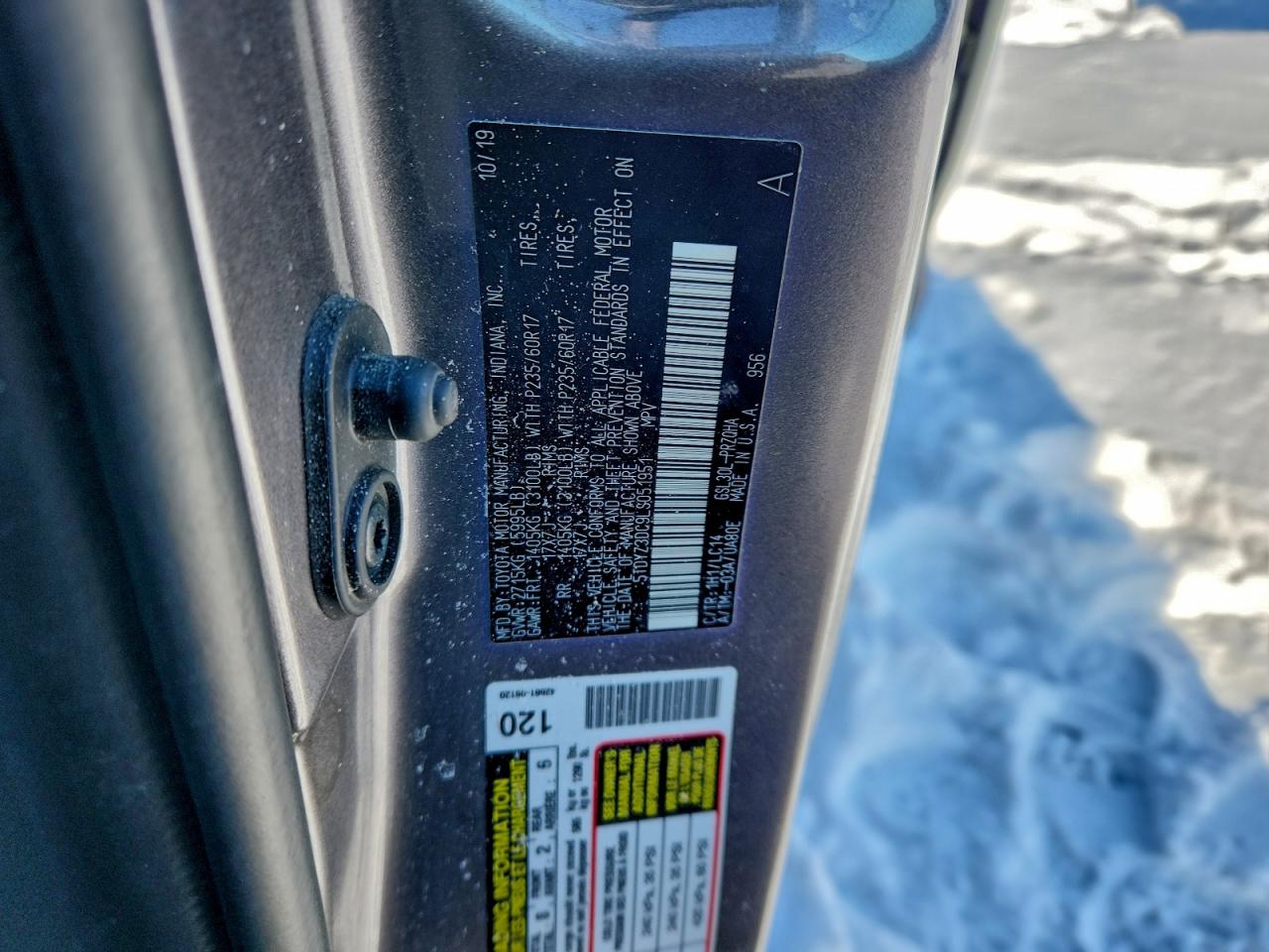 2020 TOYOTA SIENNA XLE photo 13