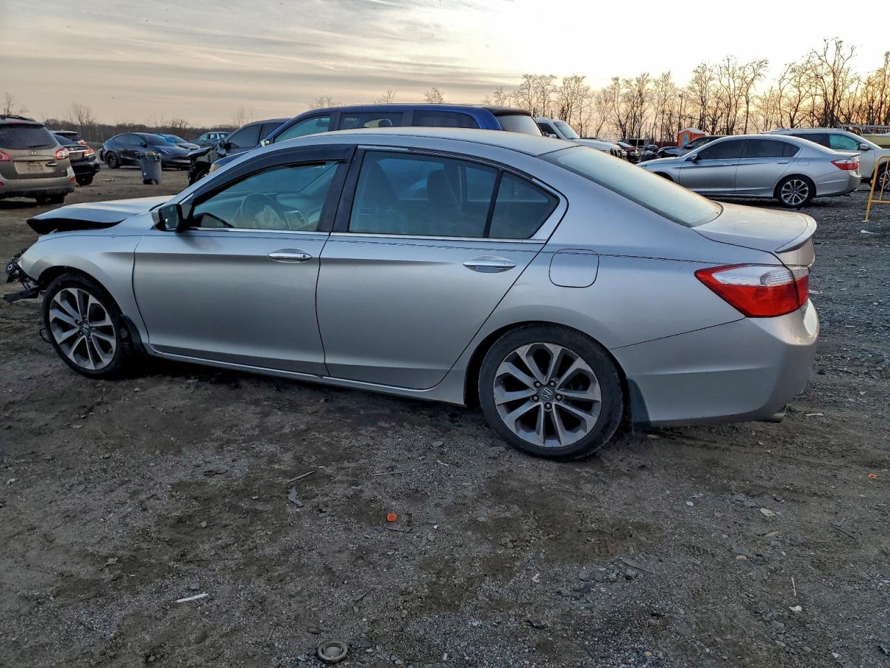 2013 HONDA ACCORD SPORT photo 2
