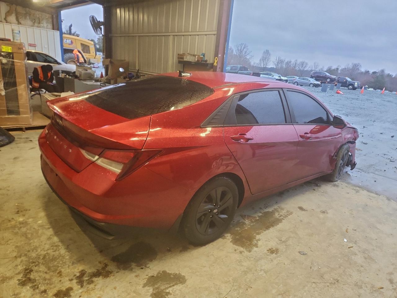 2022 HYUNDAI ELANTRA SEL photo 3