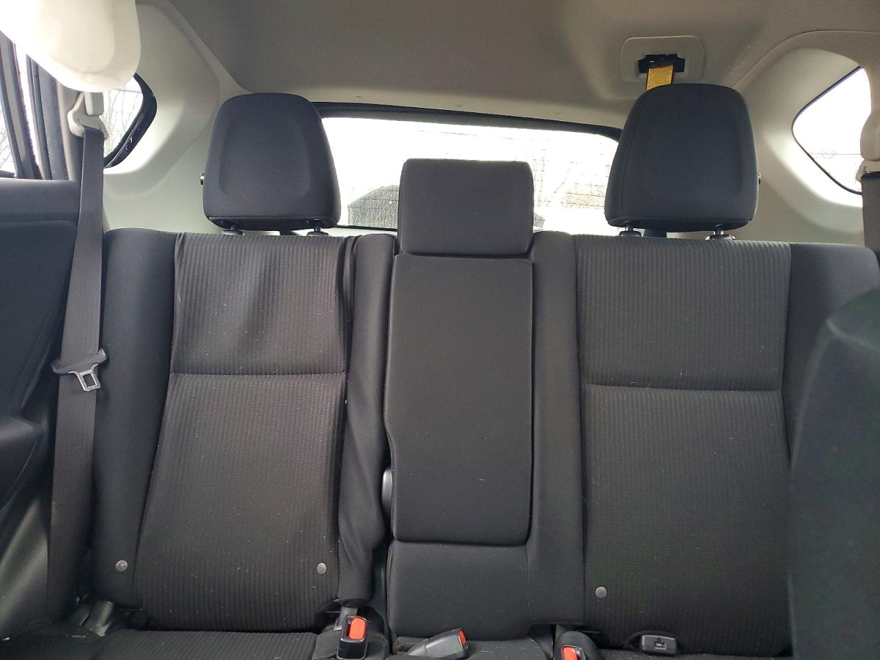 2018 TOYOTA RAV4 LE photo 19