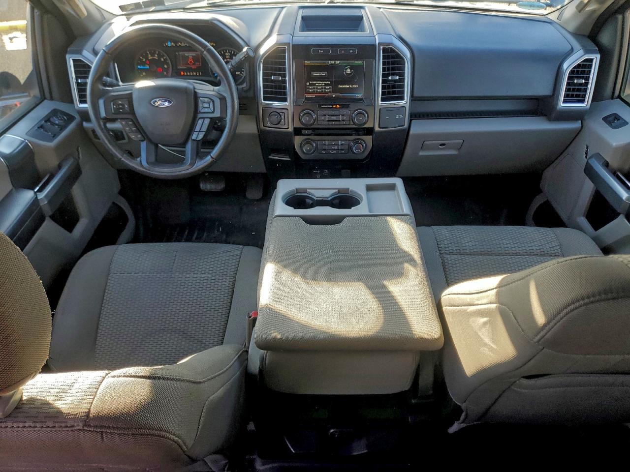 2015 FORD F150 SUPERCREW photo 8