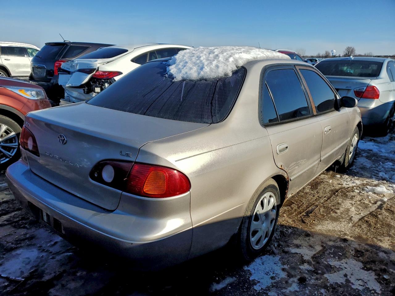 2001 TOYOTA COROLLA CE photo 3