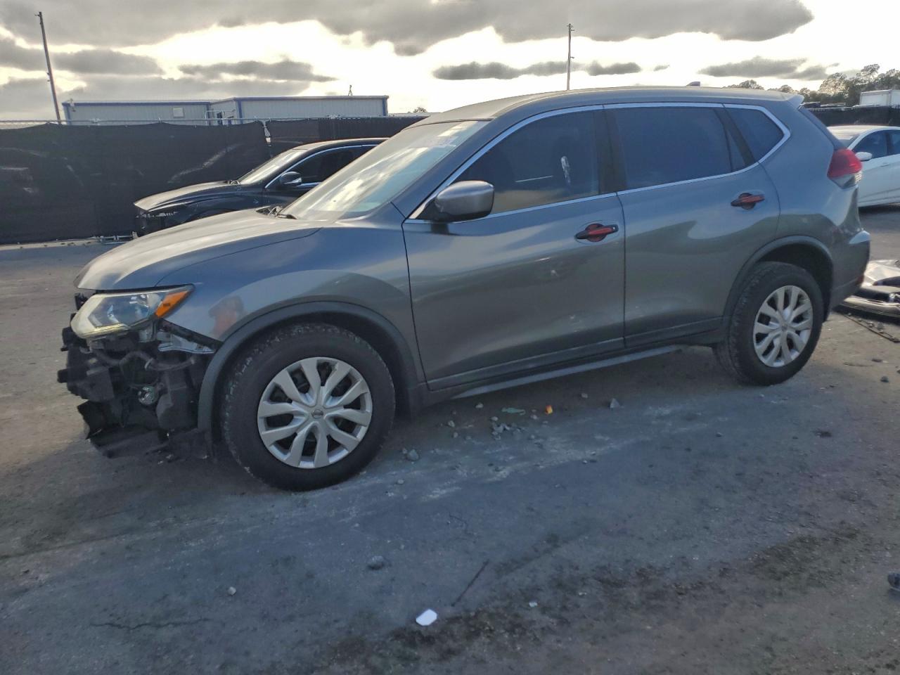 2018 NISSAN ROGUE S — FRONT END damage — photo 1