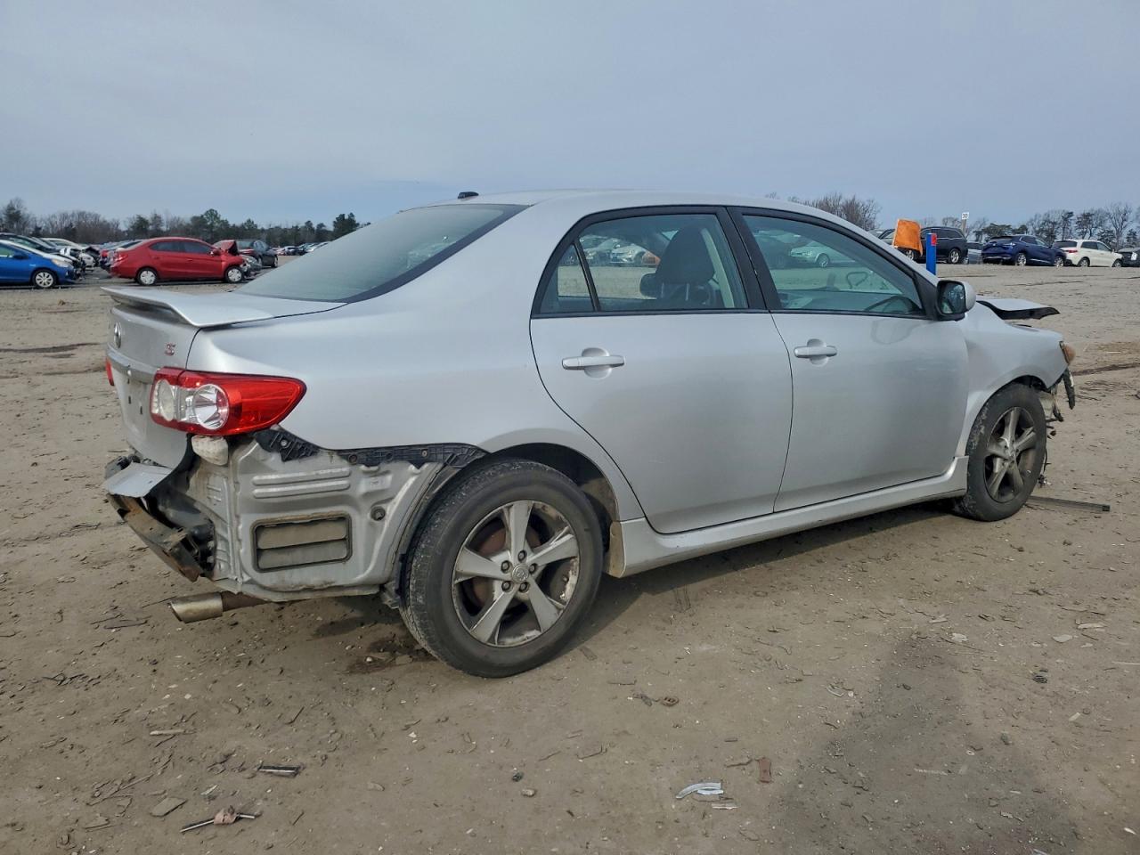 2012 TOYOTA COROLLA BASE photo 3