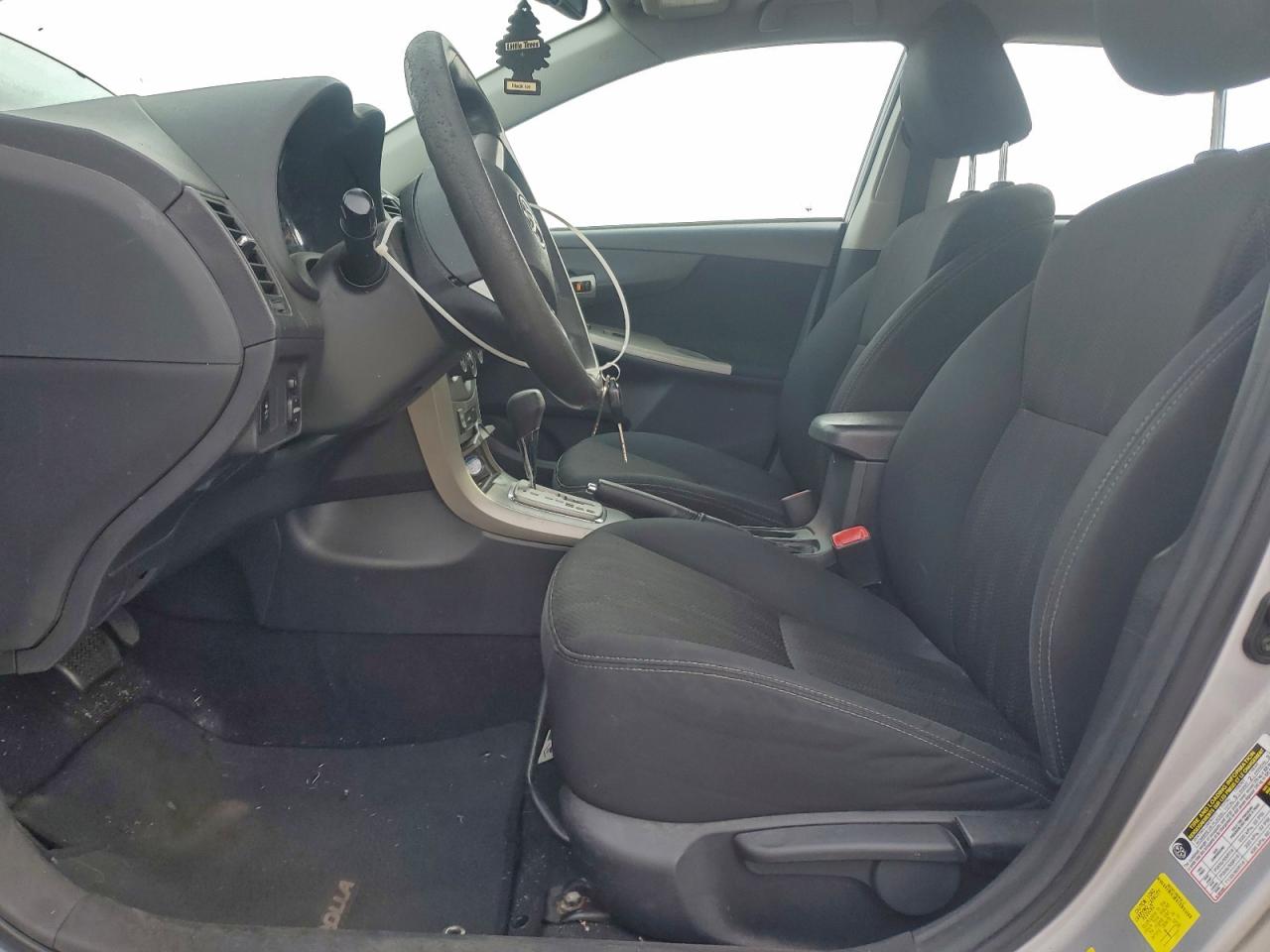 2012 TOYOTA COROLLA BASE photo 7