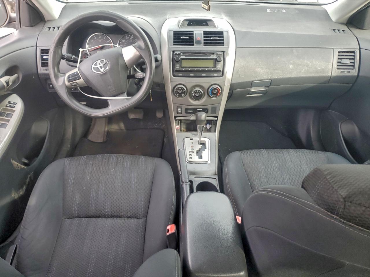 2012 TOYOTA COROLLA BASE photo 8