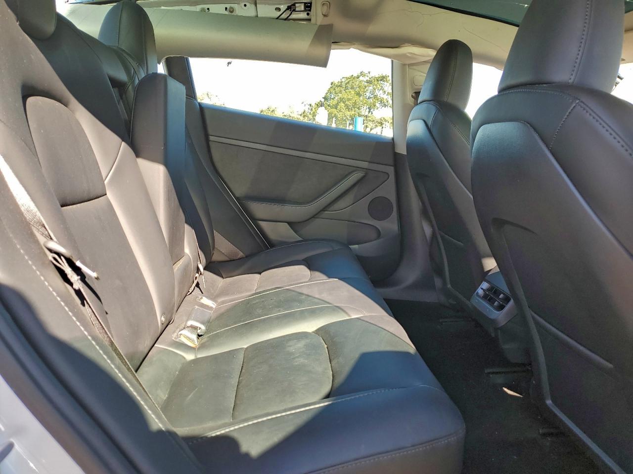 2023 TESLA MODEL 3 photo 10