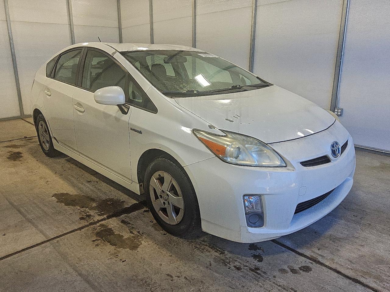 2010 TOYOTA PRIUS photo 4