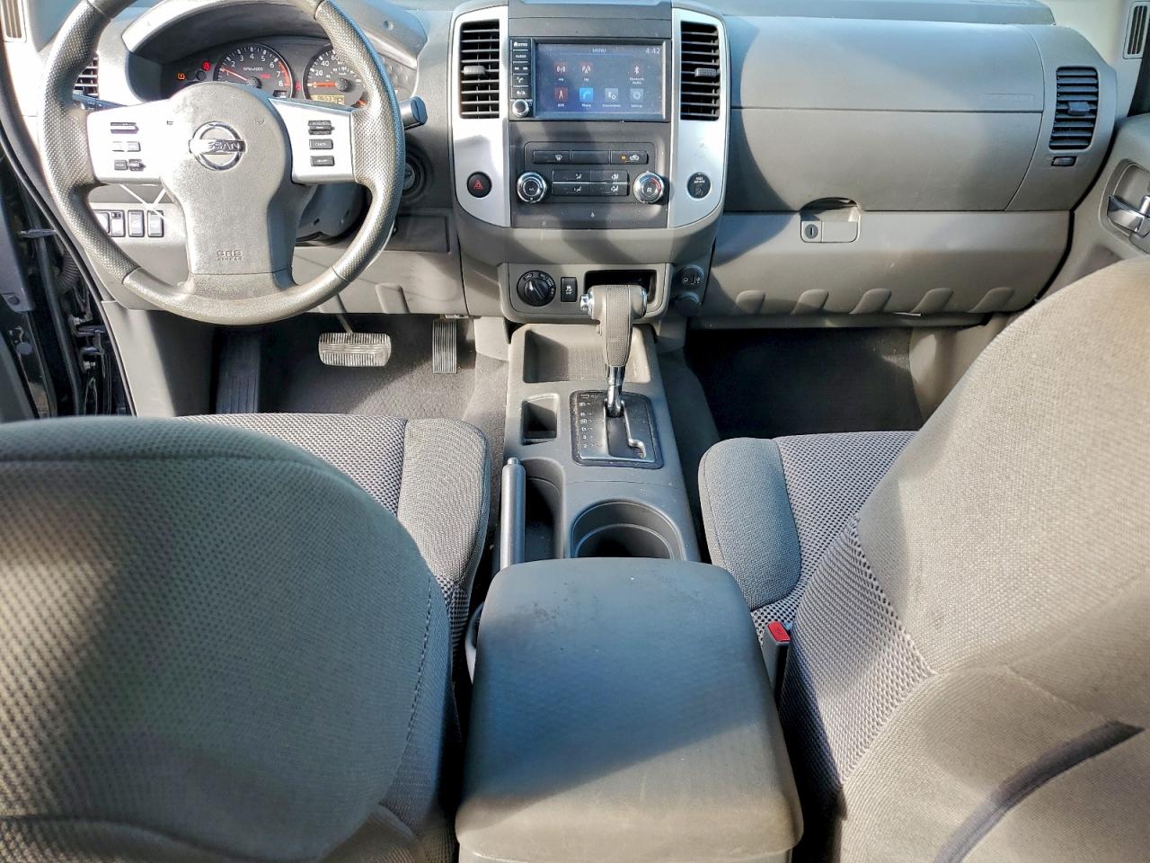 2019 NISSAN FRONTIER S photo 8