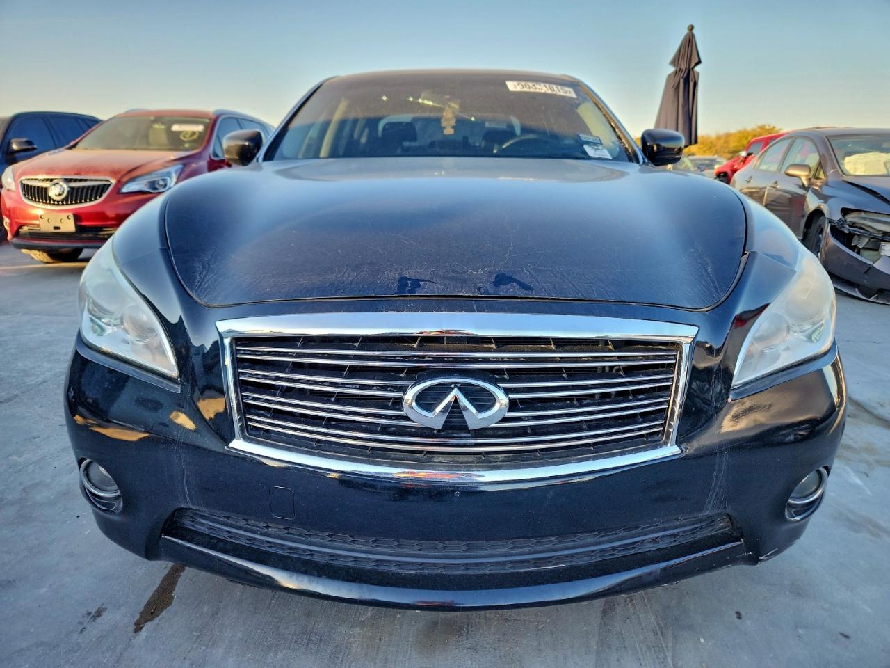 2013 INFINITI M37 photo 5
