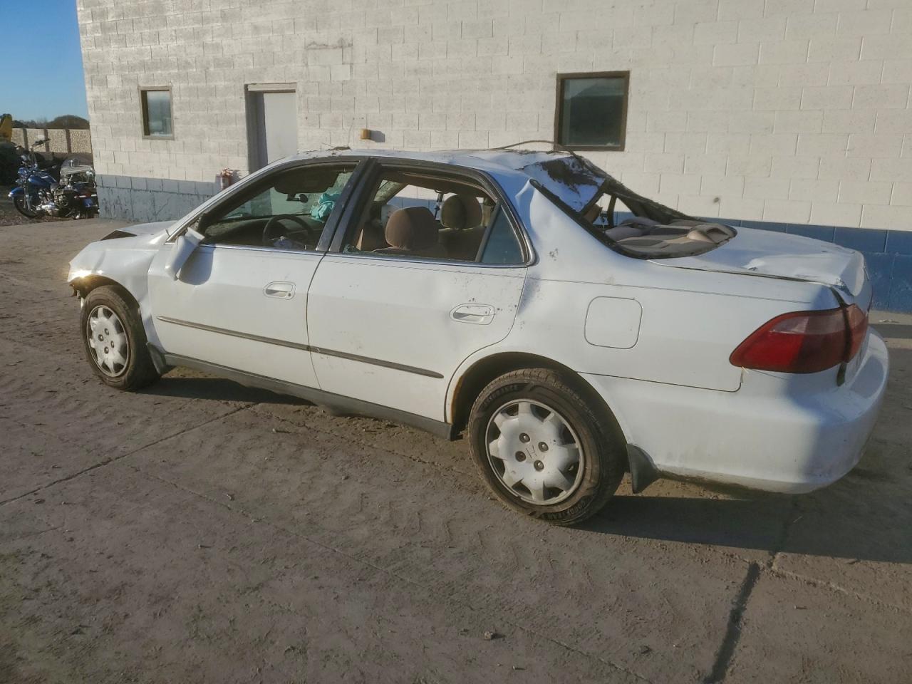 1998 HONDA ACCORD LX photo 2