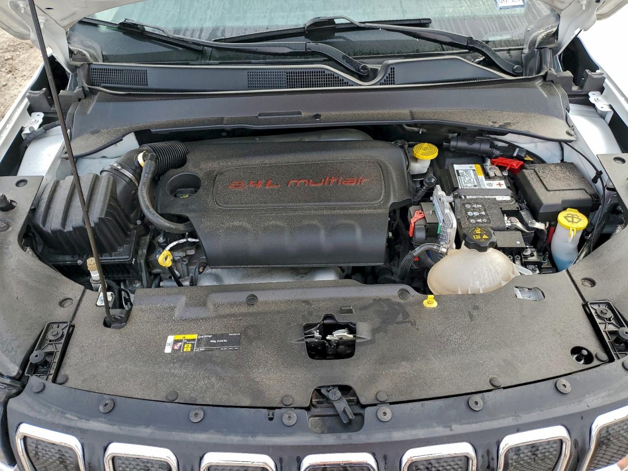 2022 JEEP COMPASS LATITUDE LUX photo 23