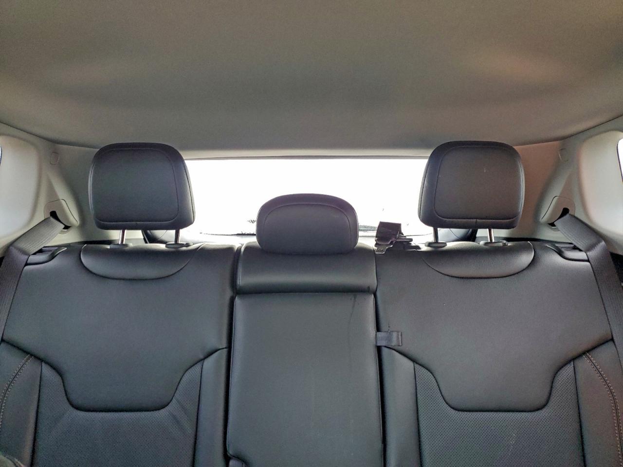 2022 JEEP COMPASS LATITUDE LUX photo 19