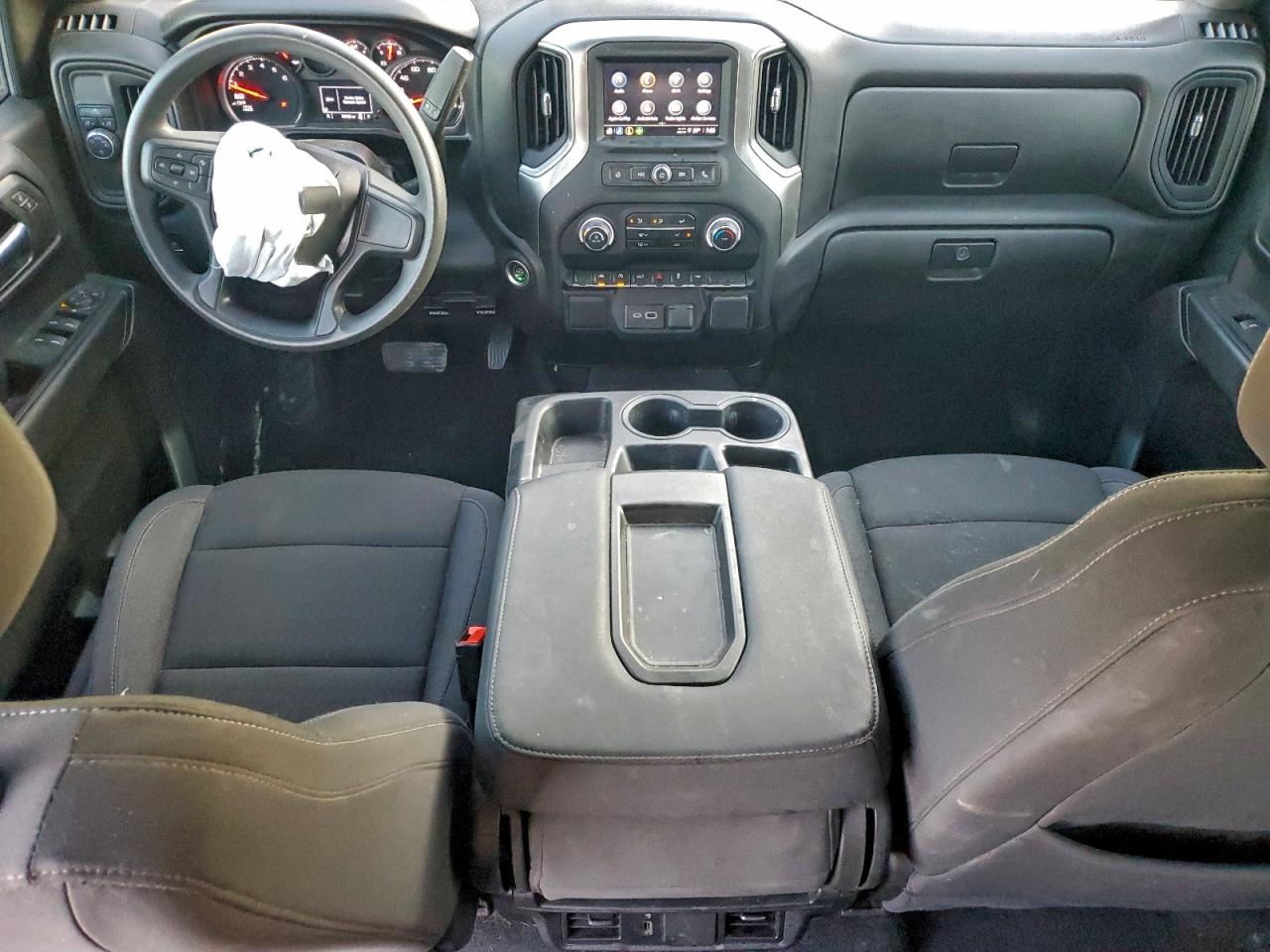 2024 CHEVROLET SILVERADO C1500 CUSTOM photo 8