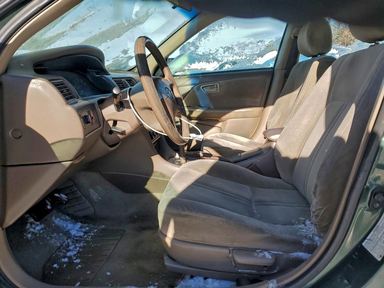 1999 TOYOTA CAMRY CE photo 7