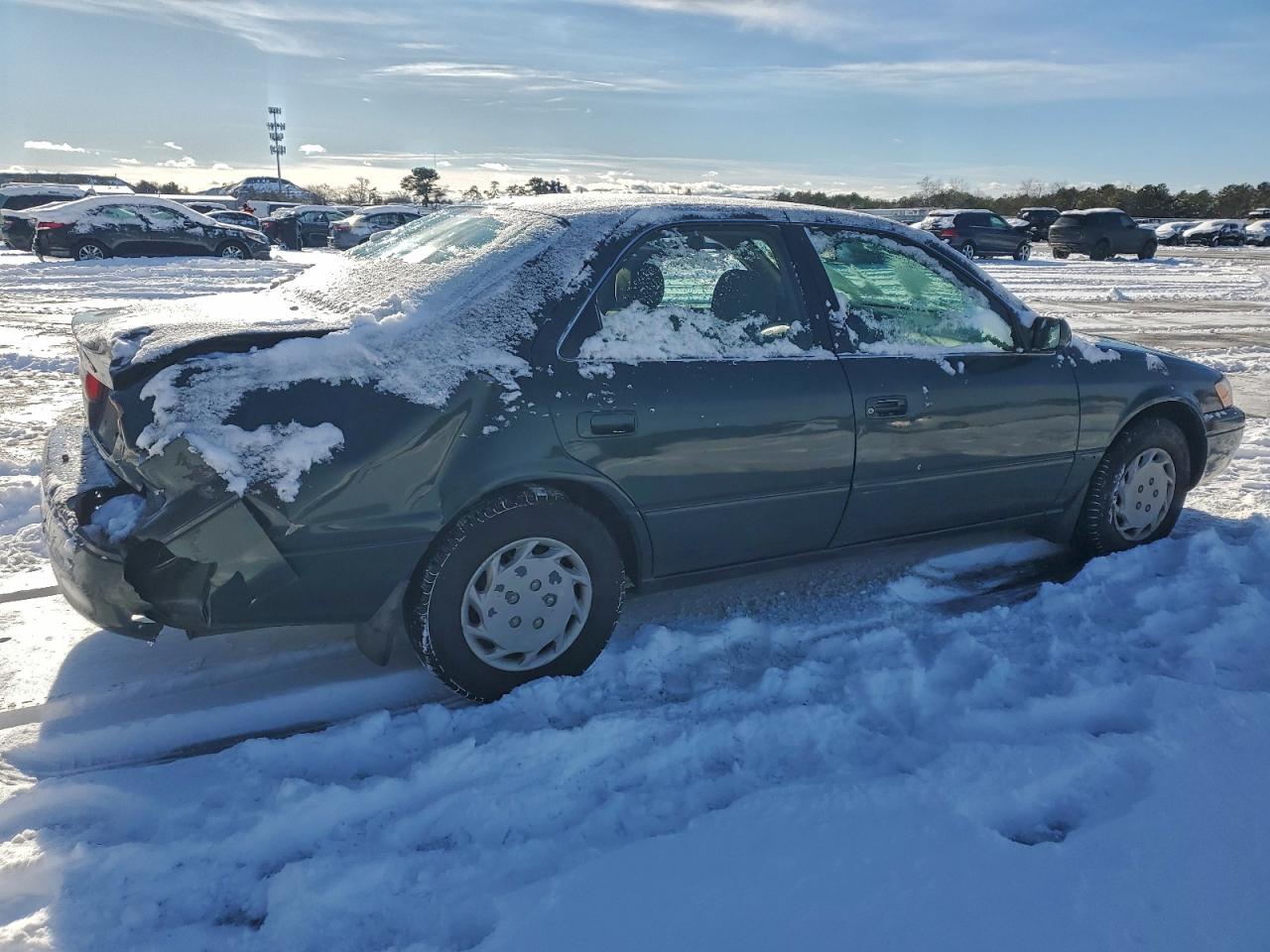 1999 TOYOTA CAMRY CE photo 3