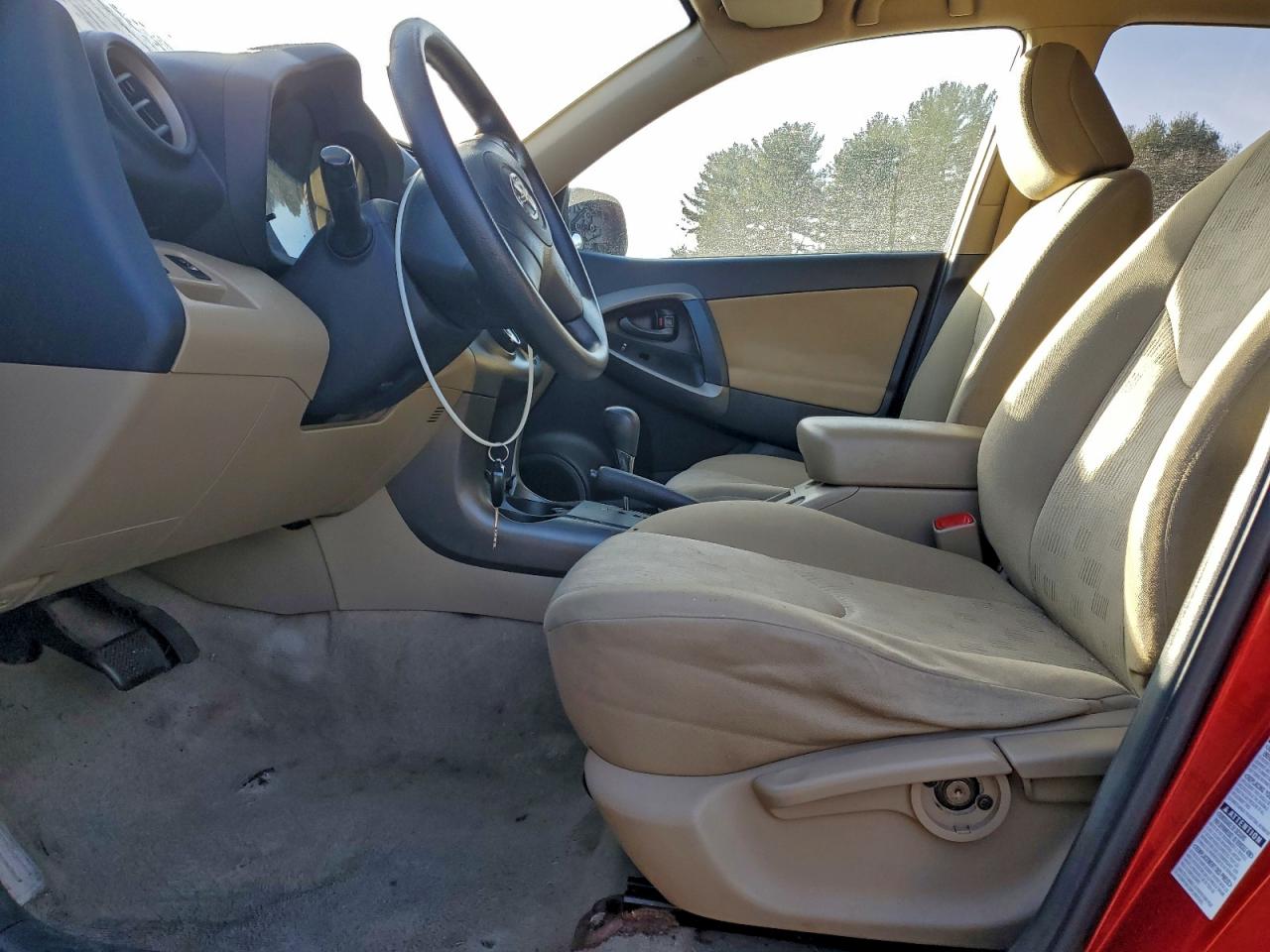 2010 TOYOTA RAV4 photo 7