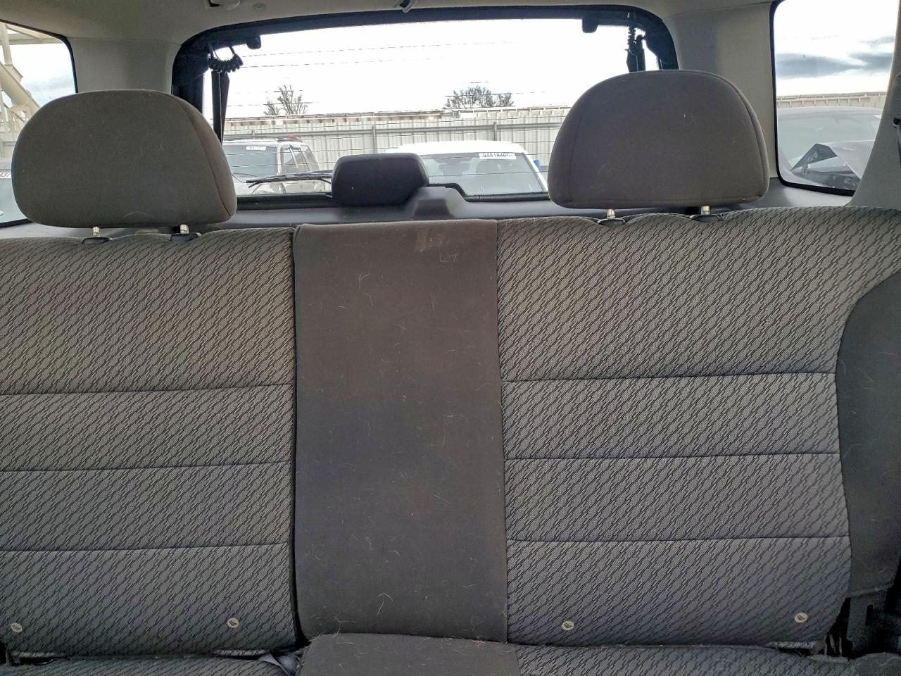 2004 FORD ESCAPE XLT photo 19