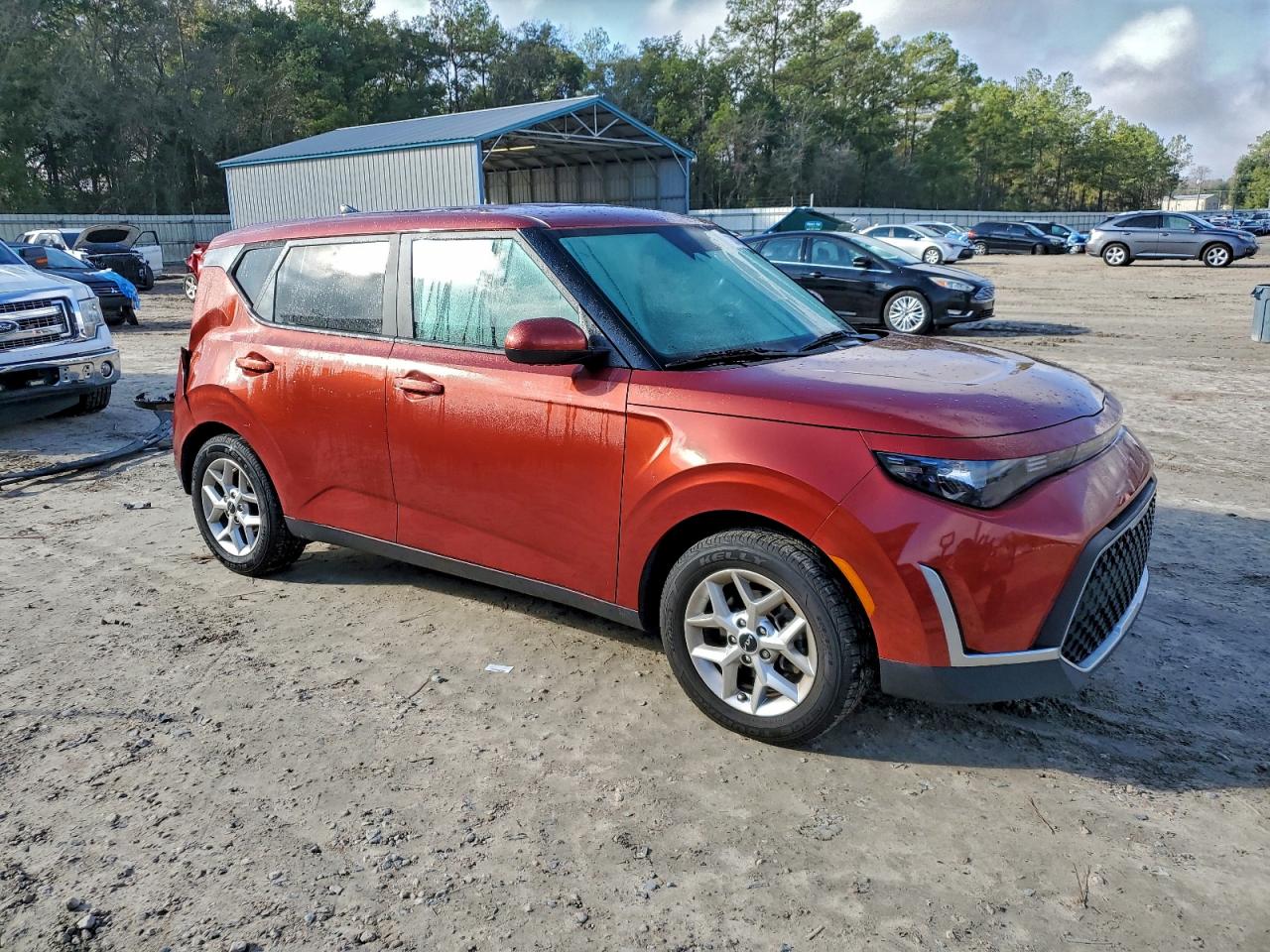 2024 KIA SOUL LX photo 4