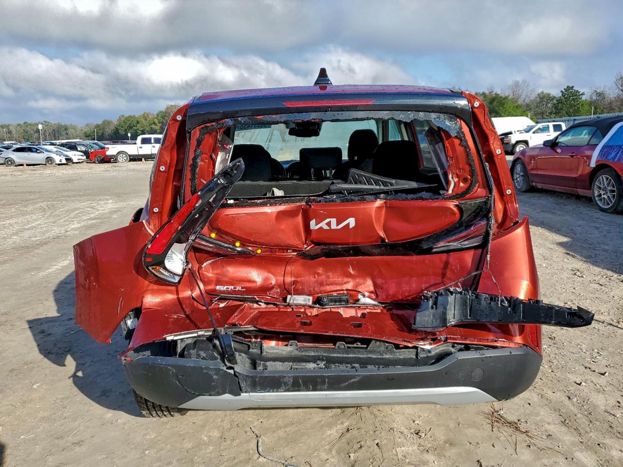 2024 KIA SOUL LX photo 6
