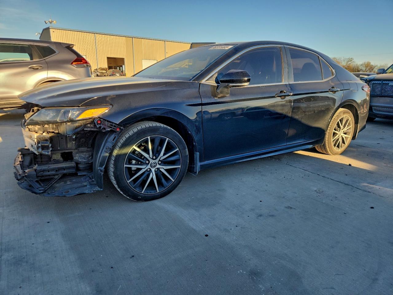 2021 TOYOTA CAMRY
