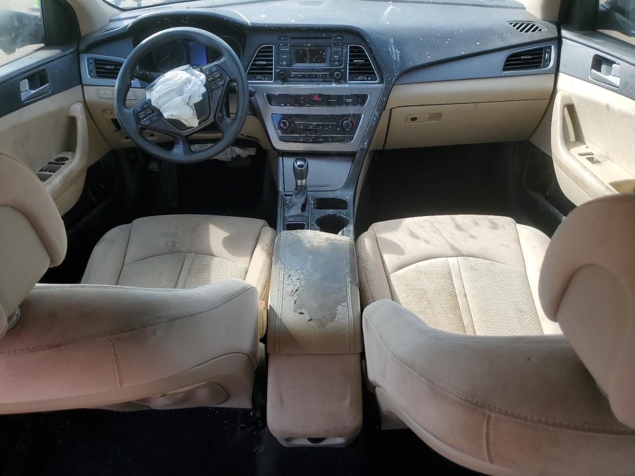 2017 HYUNDAI SONATA SE photo 8