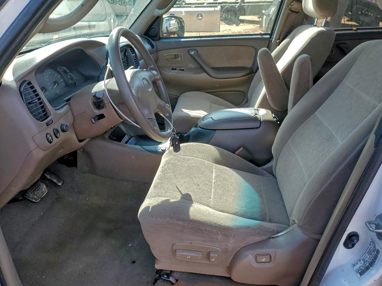 2001 TOYOTA SEQUOIA SR5 photo 7