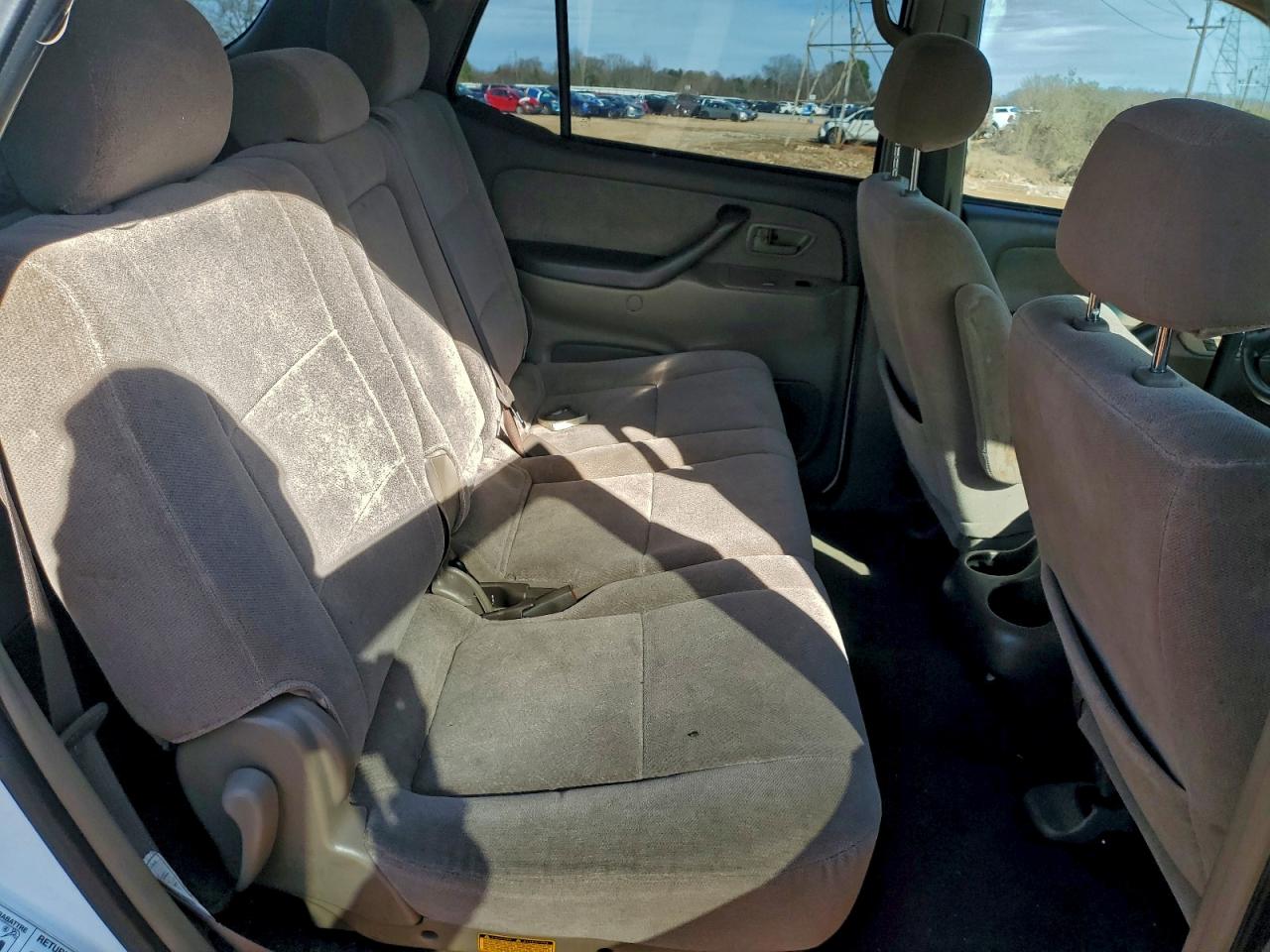 2001 TOYOTA SEQUOIA SR5 photo 11