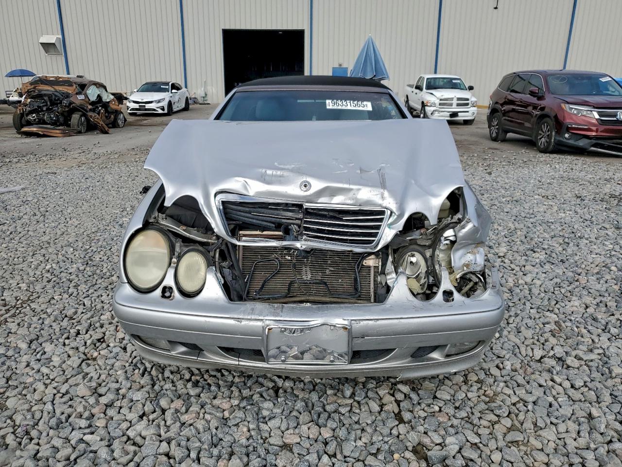 2001 MERCEDES-BENZ CLK 320 photo 13