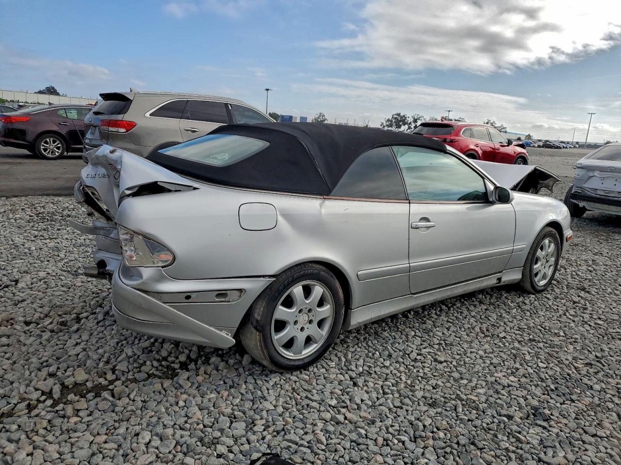 2001 MERCEDES-BENZ CLK 320 photo 7