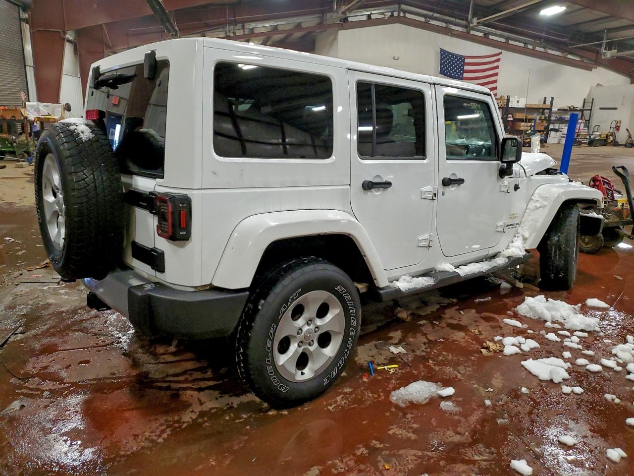 2015 JEEP WRANGLER UNLIMITED SAHARA photo 5